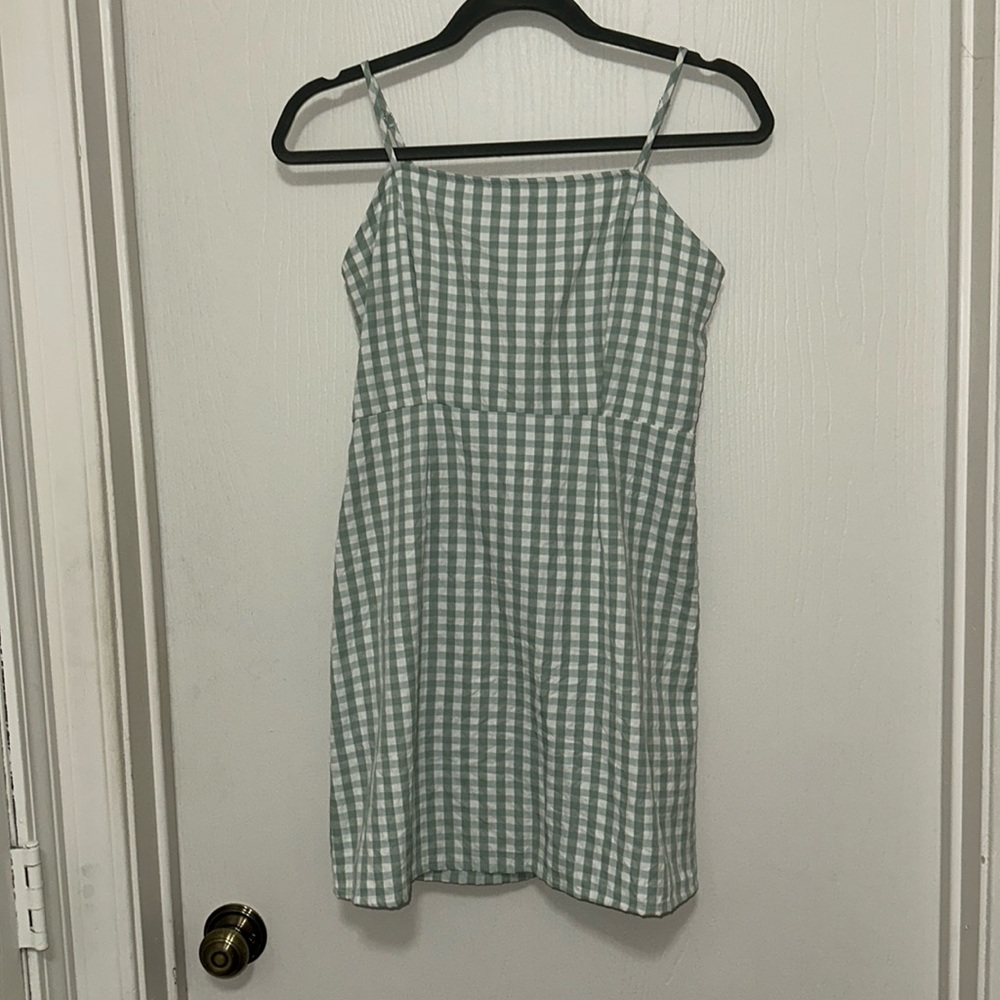 Tilly’s Green Plaid Dress — Size Medium